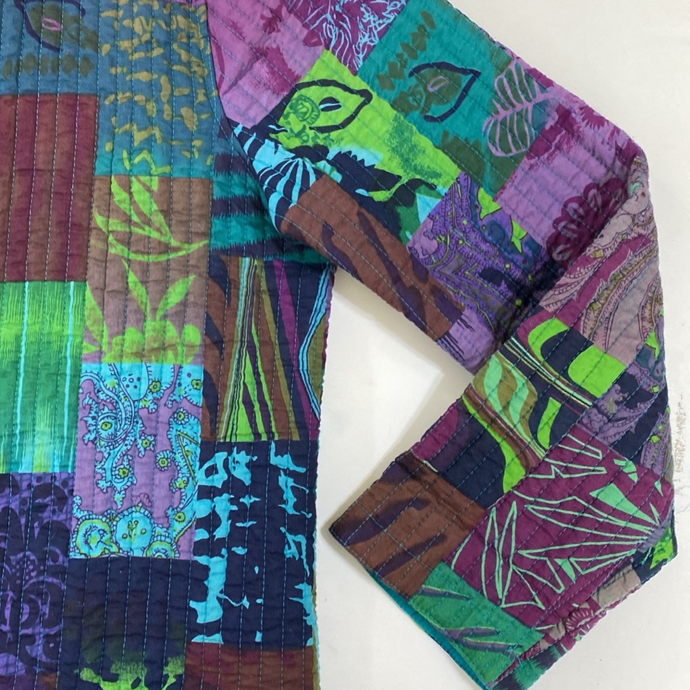 Handcrafted Patchwork Quilted Jacket Women's Size… - image 8